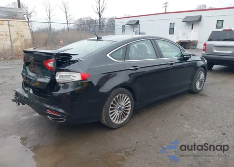 2014 Ford Fusion Titanium z USA, uszkodzony, nr VIN 3FA6P0D95ER114930